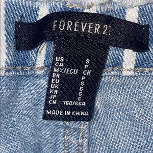 Forever 21 Shorts - Forever 21 striped shorts Forever 21 Shorts - Forever 21 striped shorts